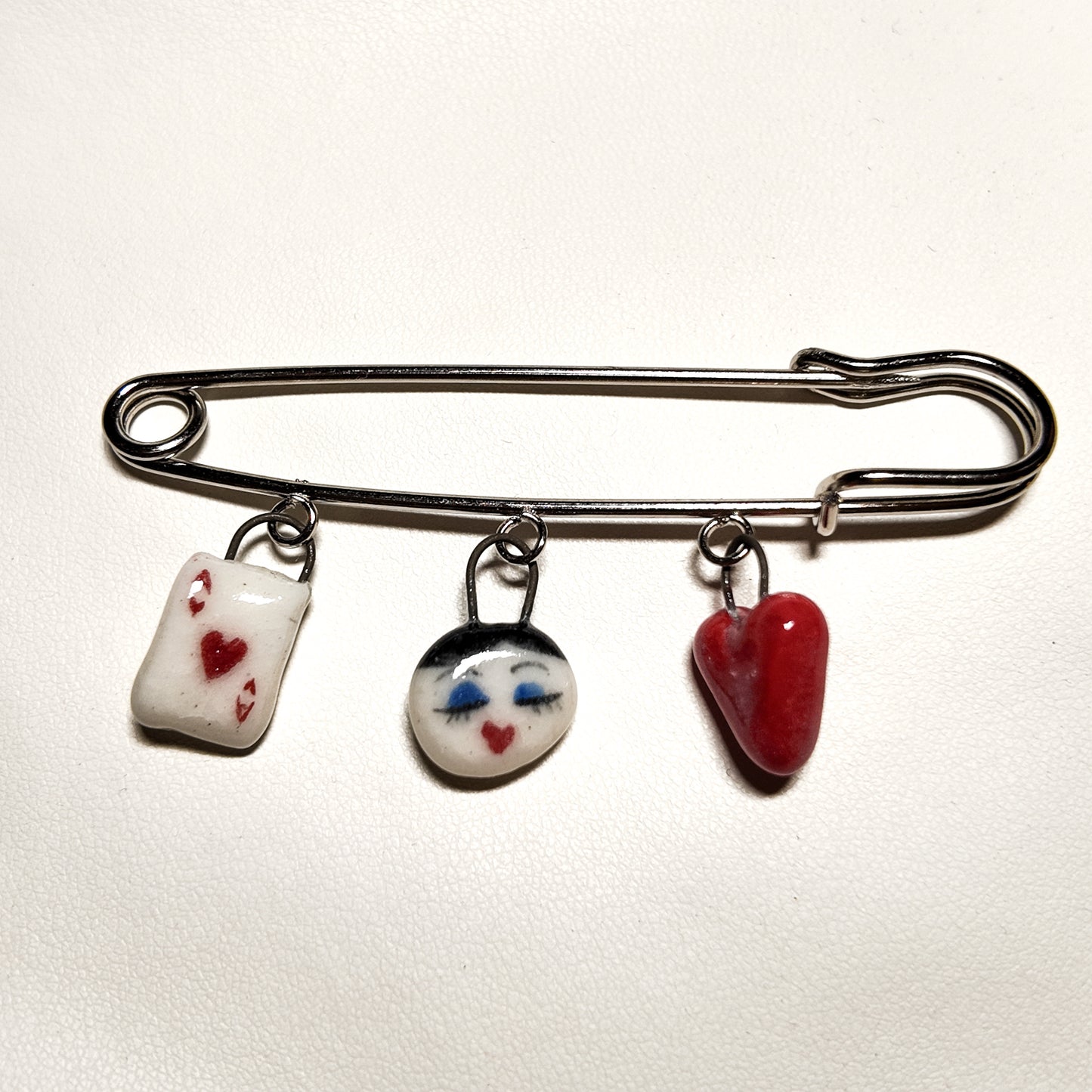 Chutzy Brooch