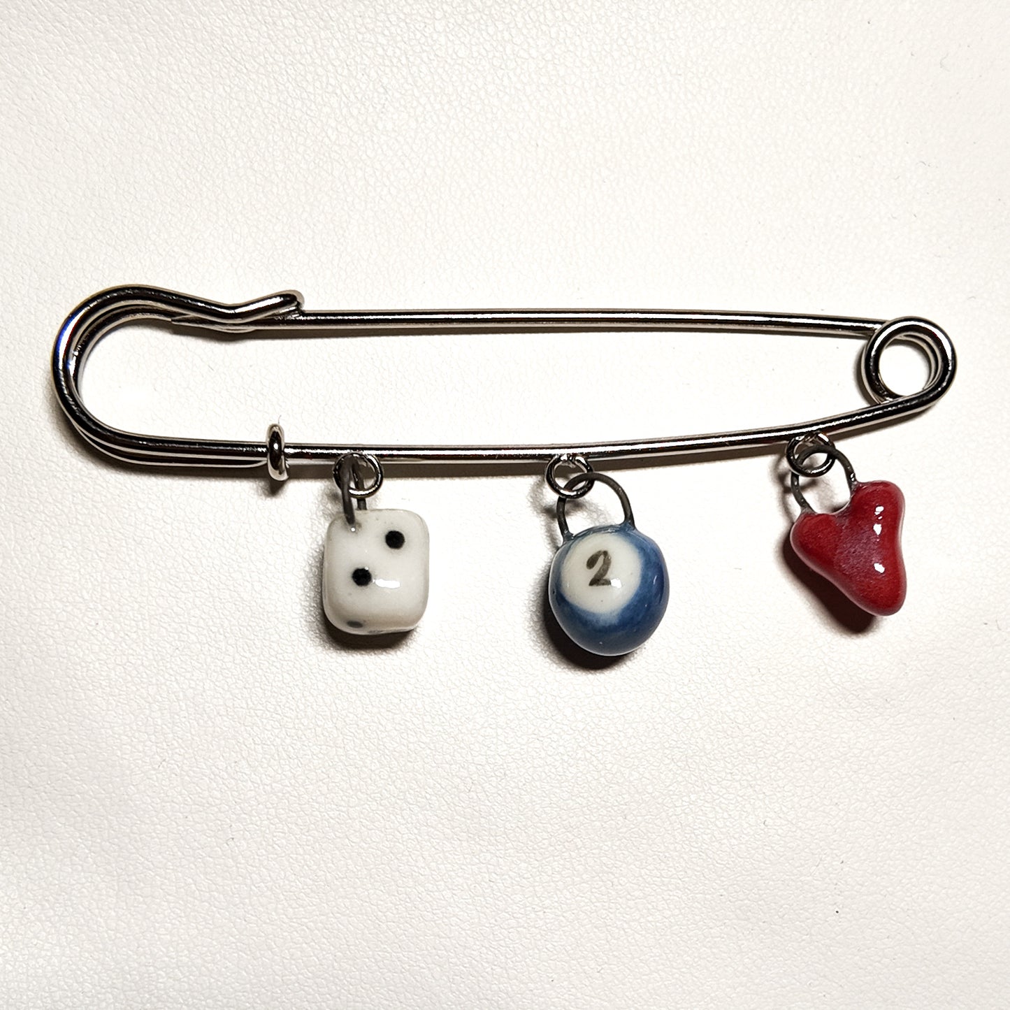 Chutzy Brooch