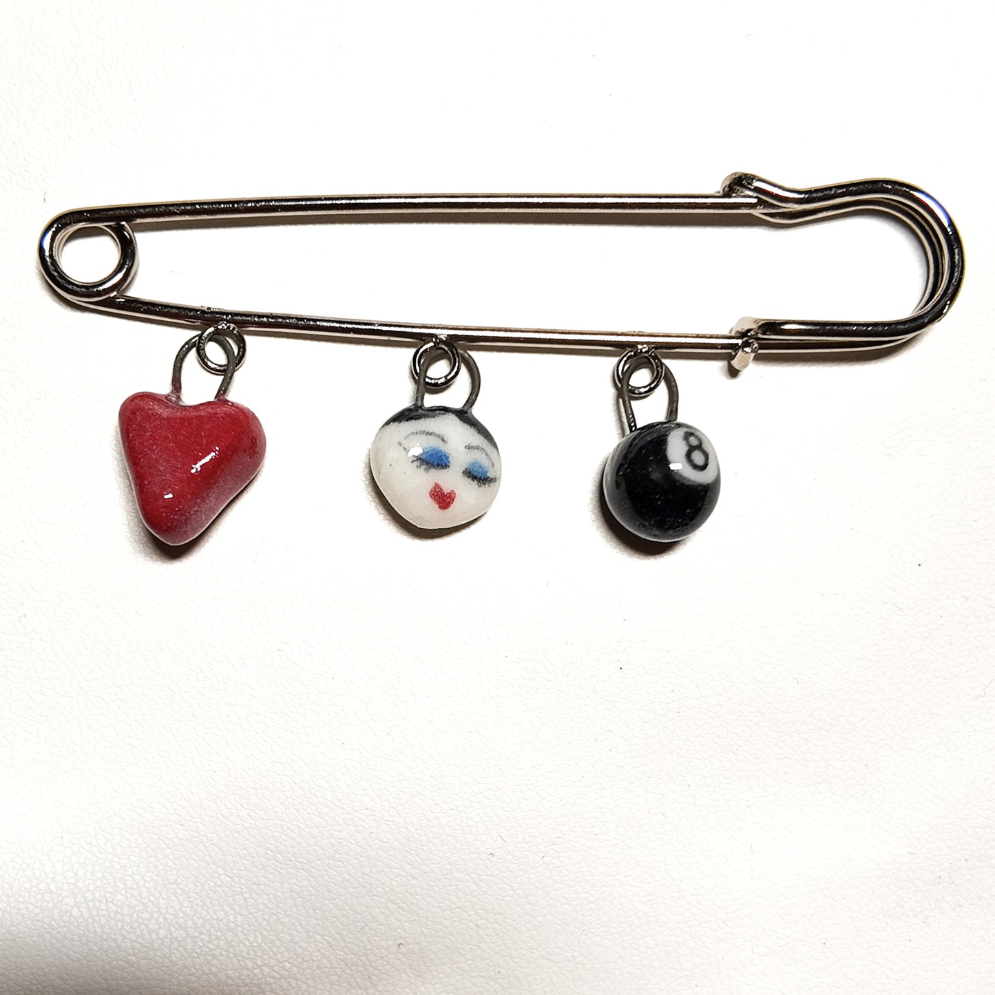Chutzy Brooch