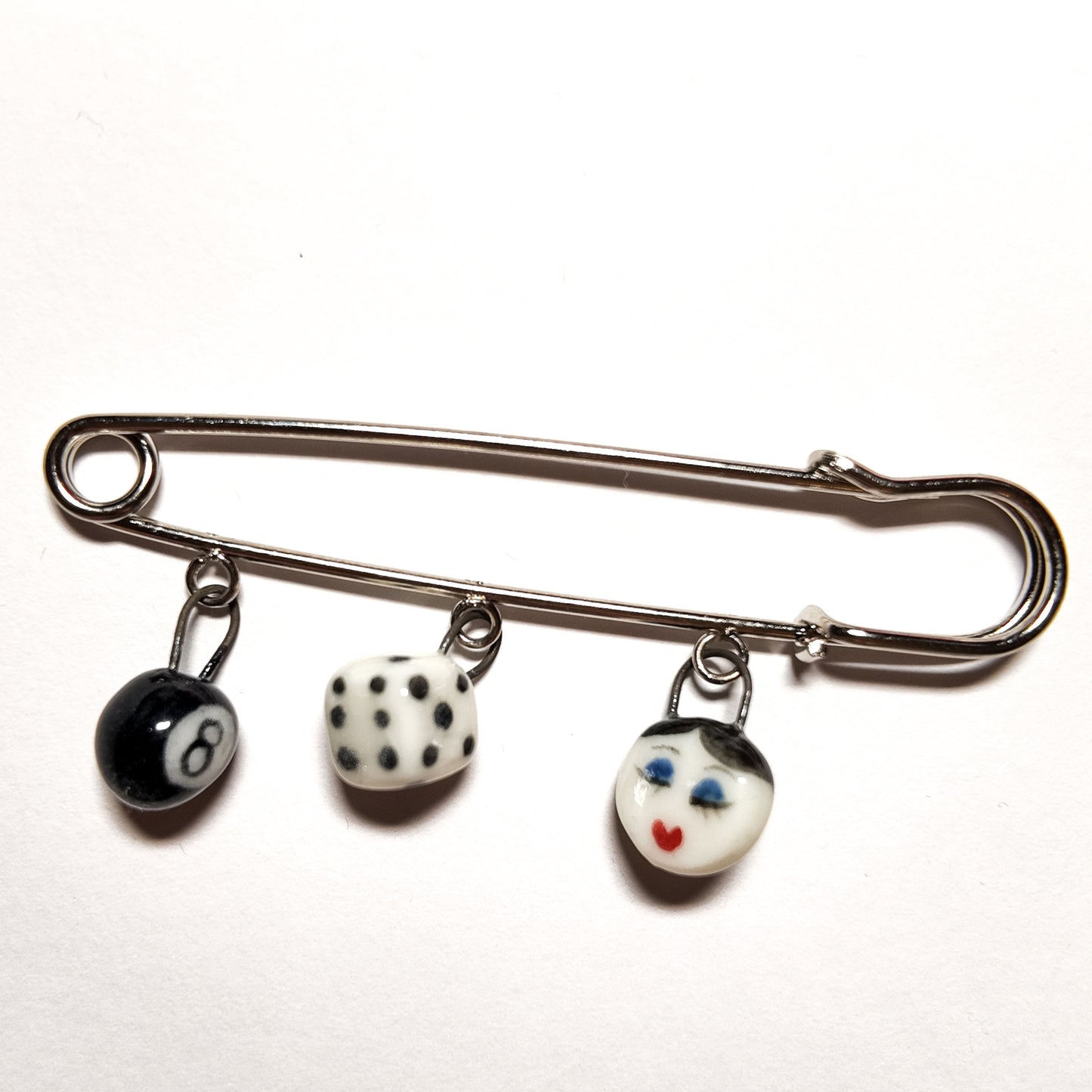 Chutzy Brooch