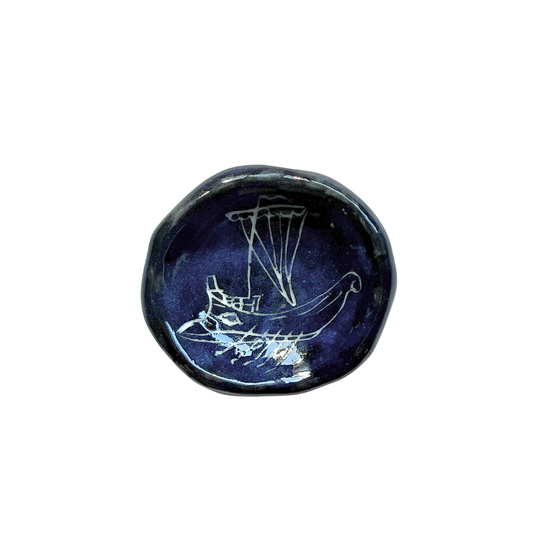 Odysseus' ship dish