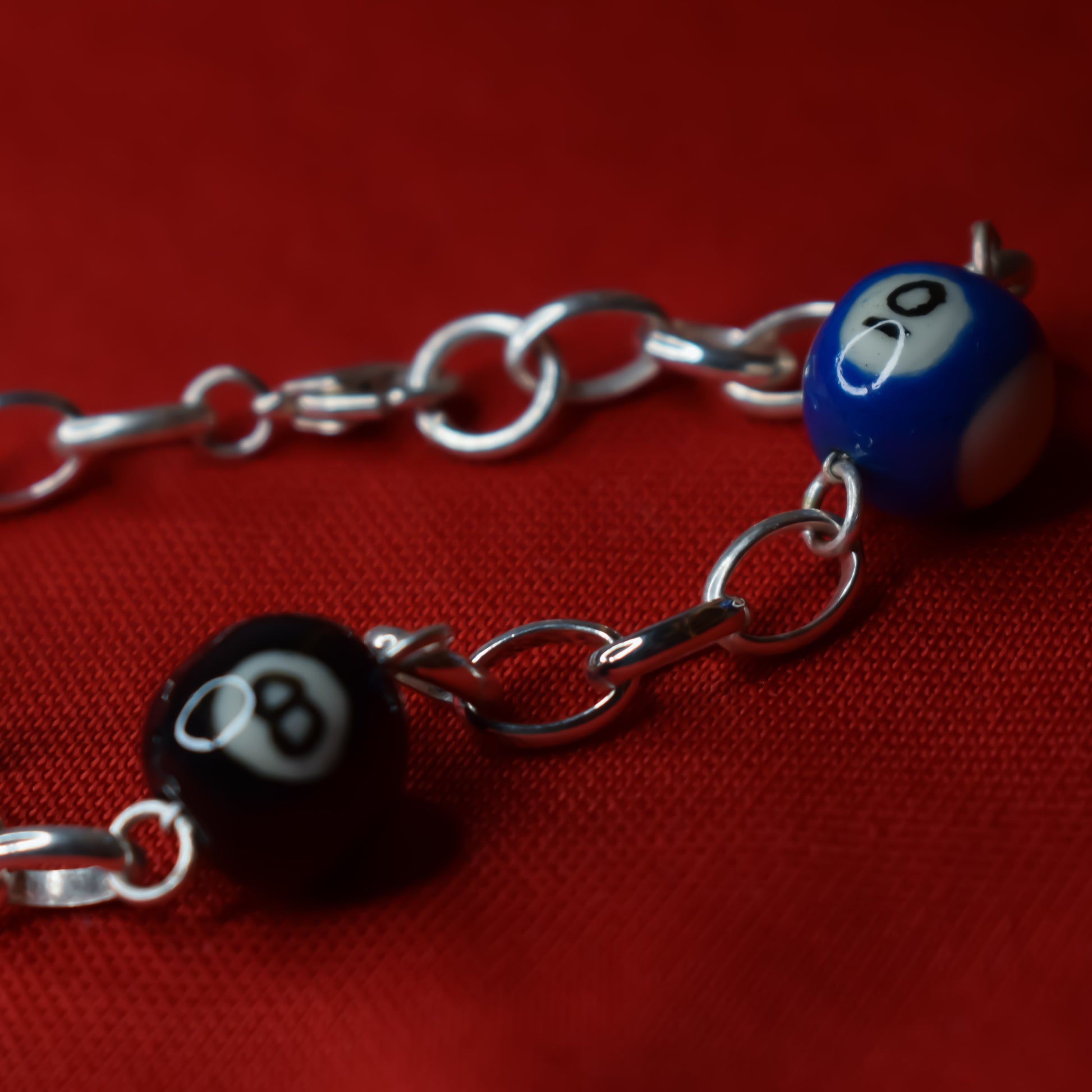 Silly billiard bracelet - Chutzy