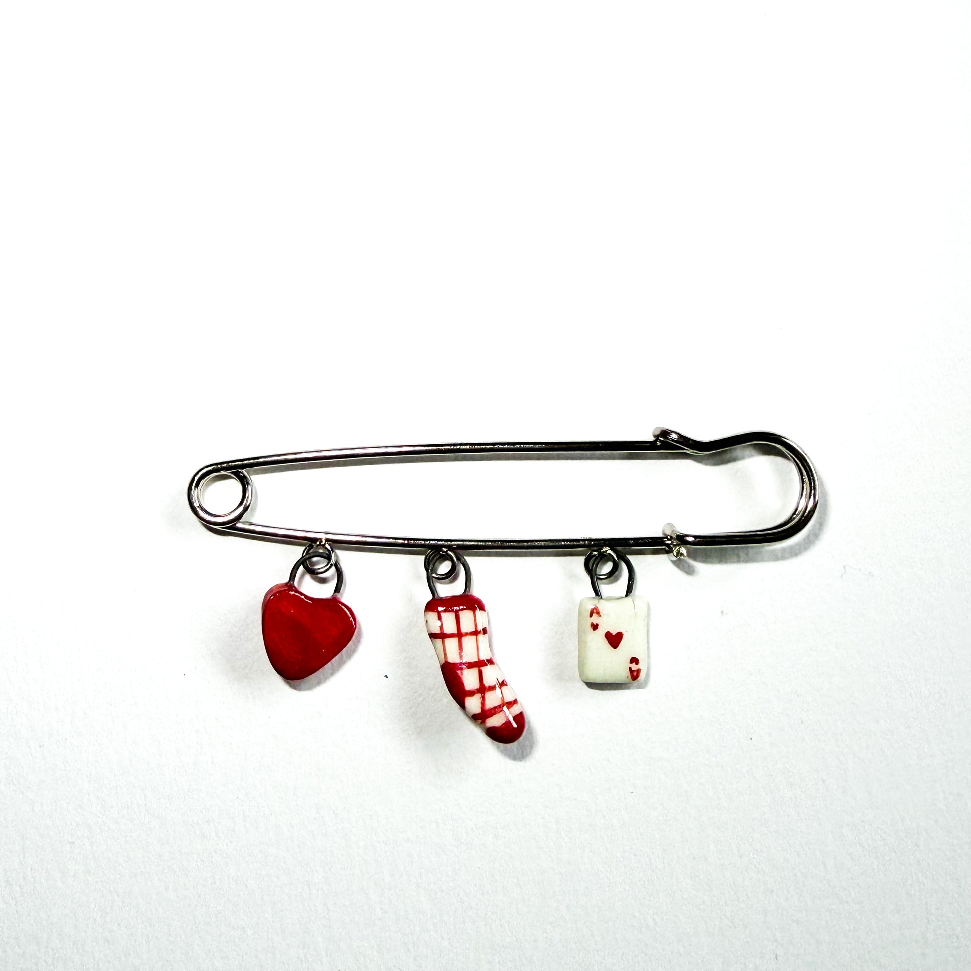 Chutzy Brooch - Chutzy